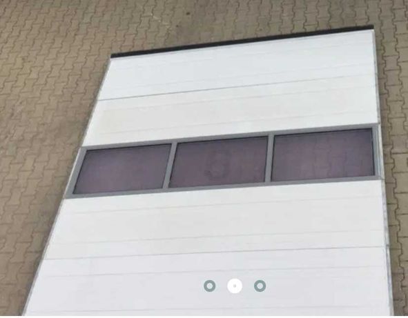 Brama panelowa segmentowa przemysłowa garażowa izolowana okna 300 x305