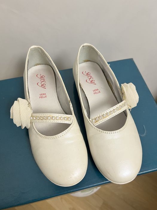 Туфлі для дівчинки 33 розмір