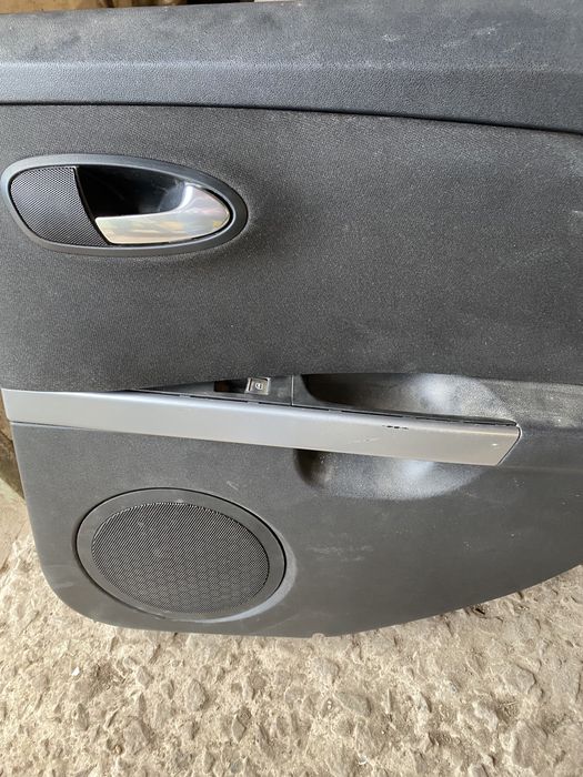 Seat leon 2 пластик салона