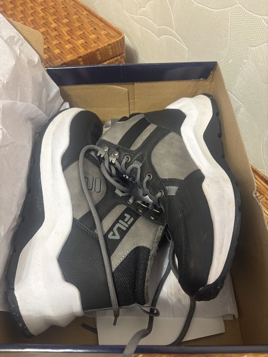 Взуття зимове,ботинки