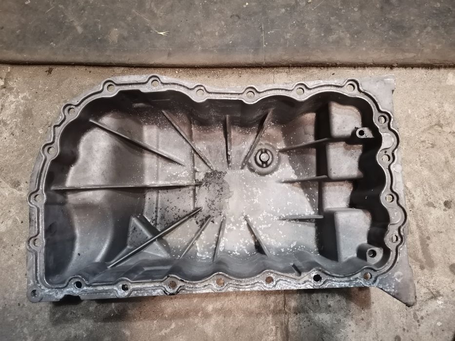 Подон двигателя рено-кенго 2001р 1.9дті.