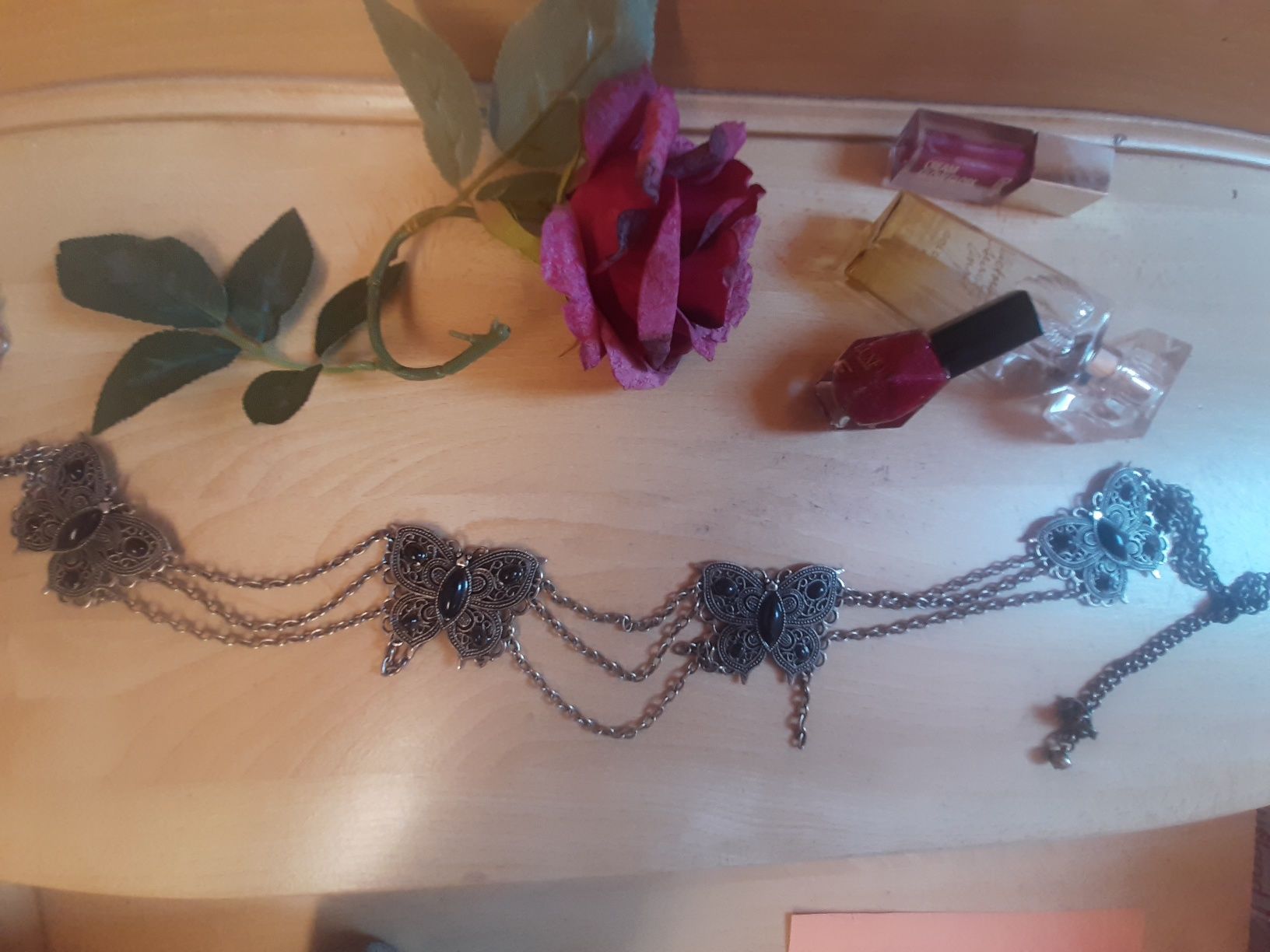 Pasek real vintage,'90, ażurowe, srebrne motyle na łańcuszku, idealne