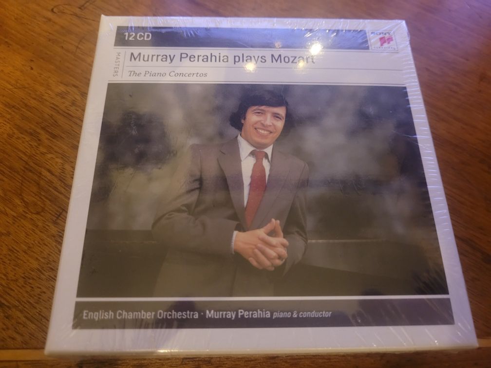 CDx12 Murray Perahia plays Mozart The piano Concertos 2012 Sony -folia