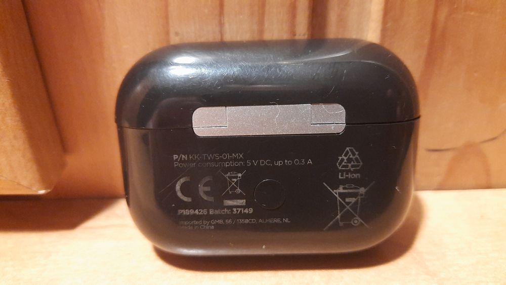 Футляр, кейс для навушників KK-TWS 01-MX