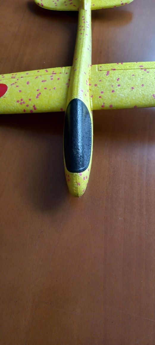 Samolot zabawka styropian