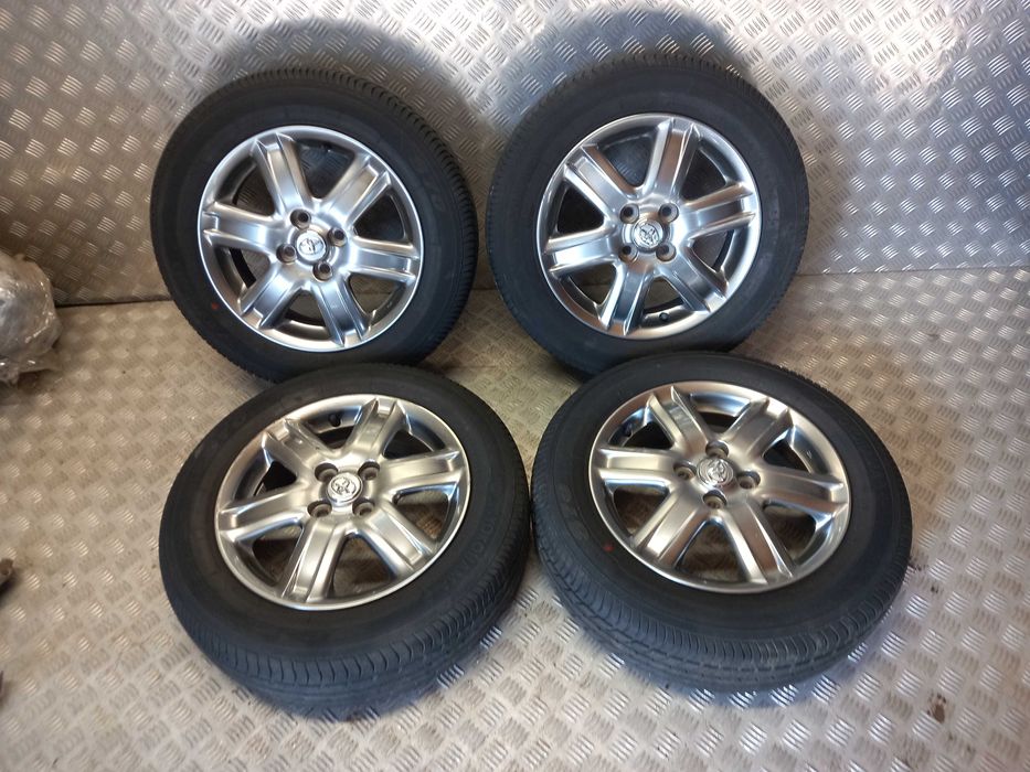 Koła Alu-Felgi "15" Toyota IQ 4x100 Yokohama 175/65R15 Oryginał