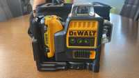 Laser DeWalt zielone światło lasera.