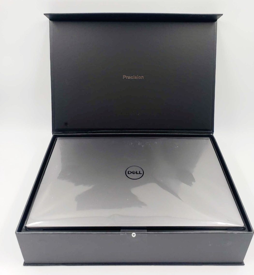 New DELL PRECISION 5560 XPS 15 64 озу i7 11850 1024 ssd комплект