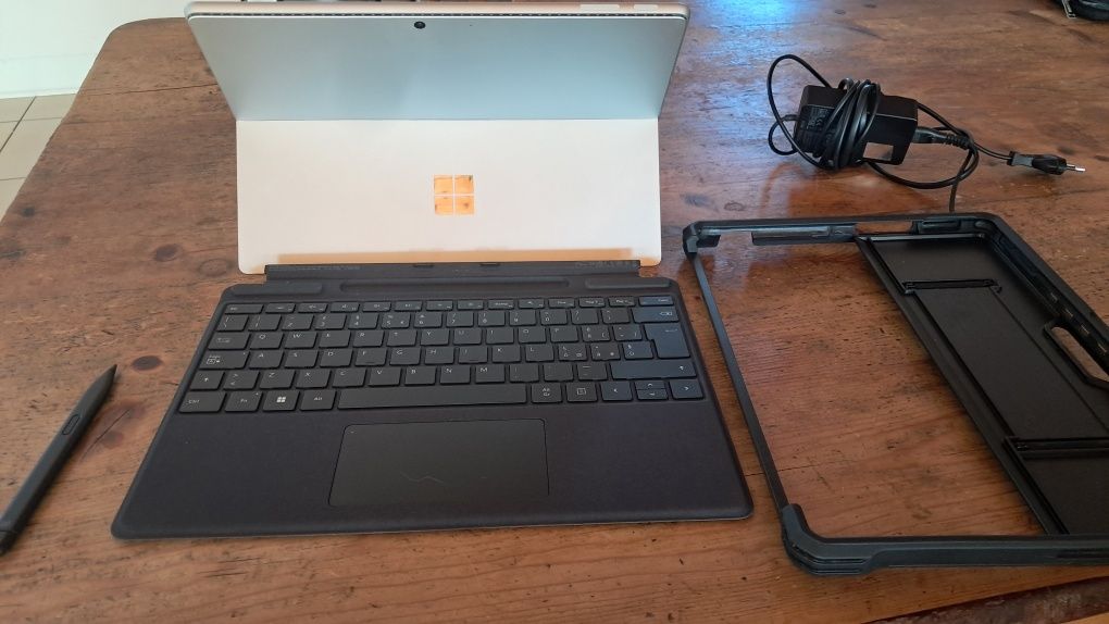 Microsoft surface pro 9