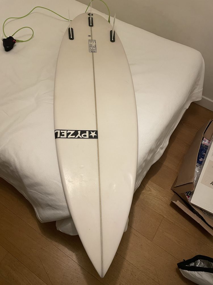 Prancha de Surf Pyzel 5’10