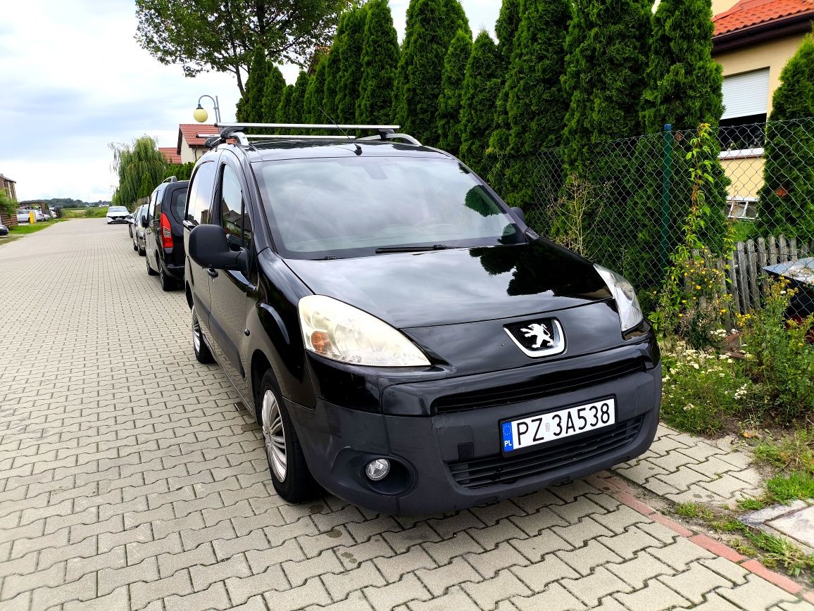 Peugeot Partner 2010r. Wspoma,Klima, elektryka grzane fotele