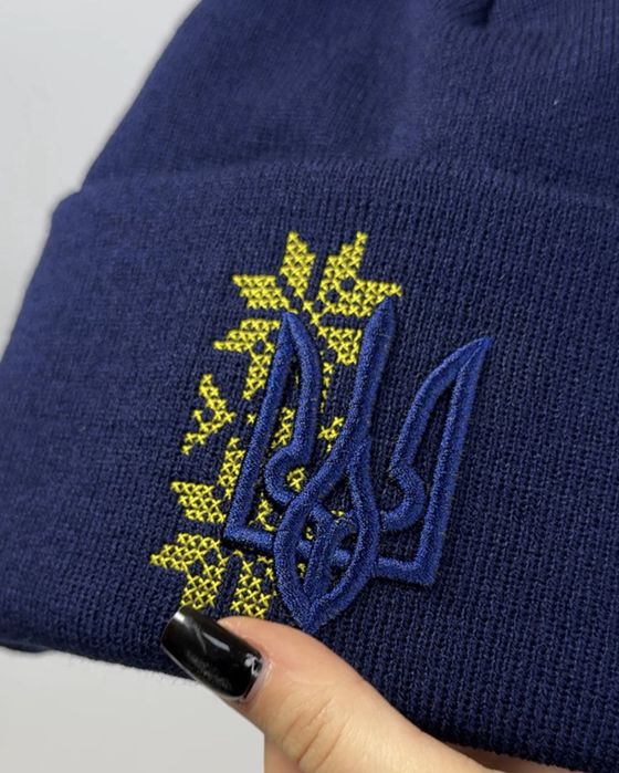 Вишивка вашого логотипу на шапках , бафах , хомутах , снудах