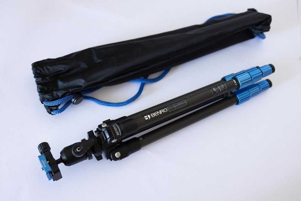 Tripé em carbono BENRO TSL08CN00