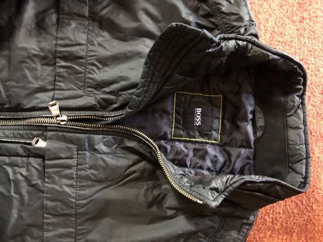 Kurtka Hugo Boss - rozmiar L - Czarna