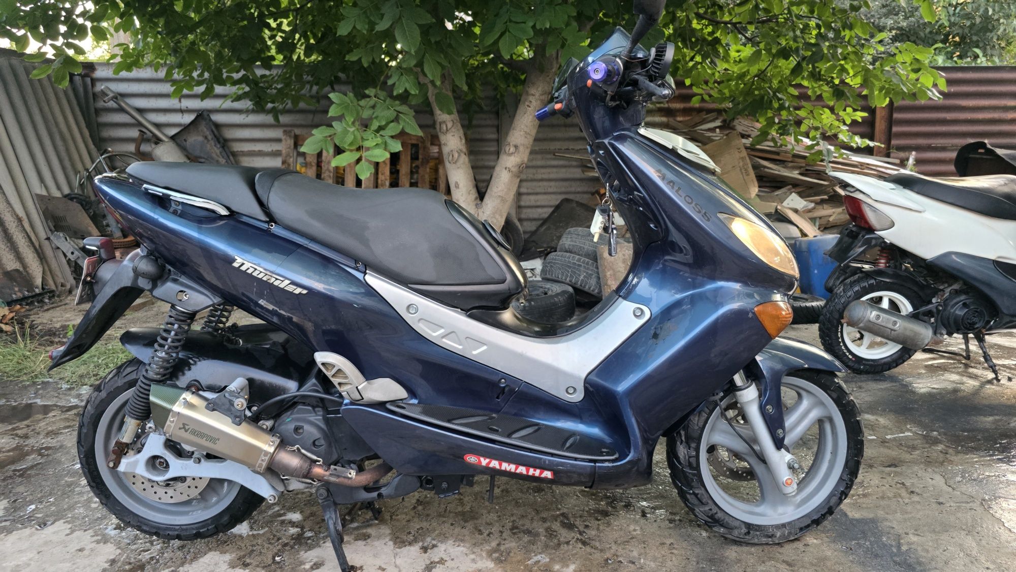 Yamaha maxster 180