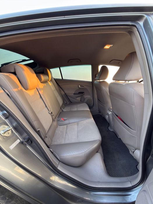 Honda insight гібрид