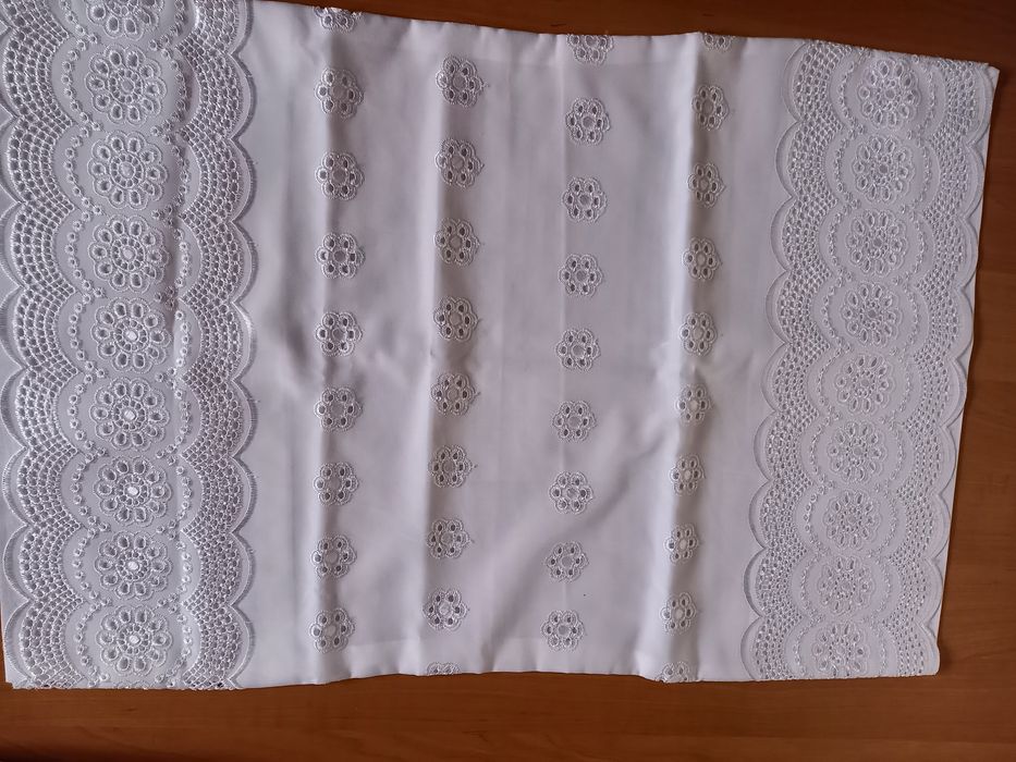 Подарунок для молодят