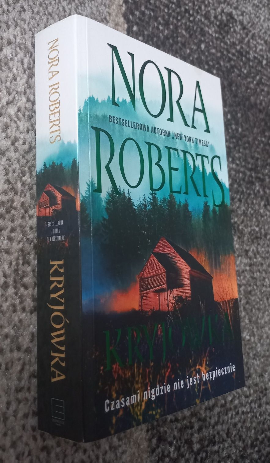 Kryjówka Nora Roberts bdb