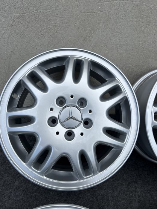 Диски vito 639 viano mercedes r16 ромашка