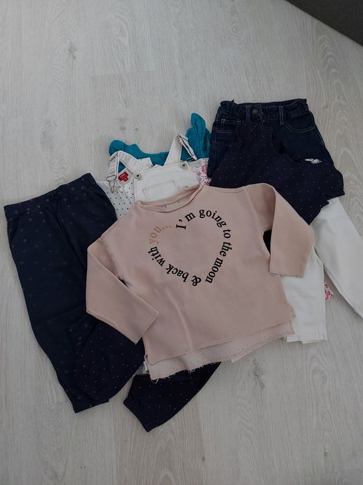 Пакет одягу для дiвчинки 3-5 рокiв