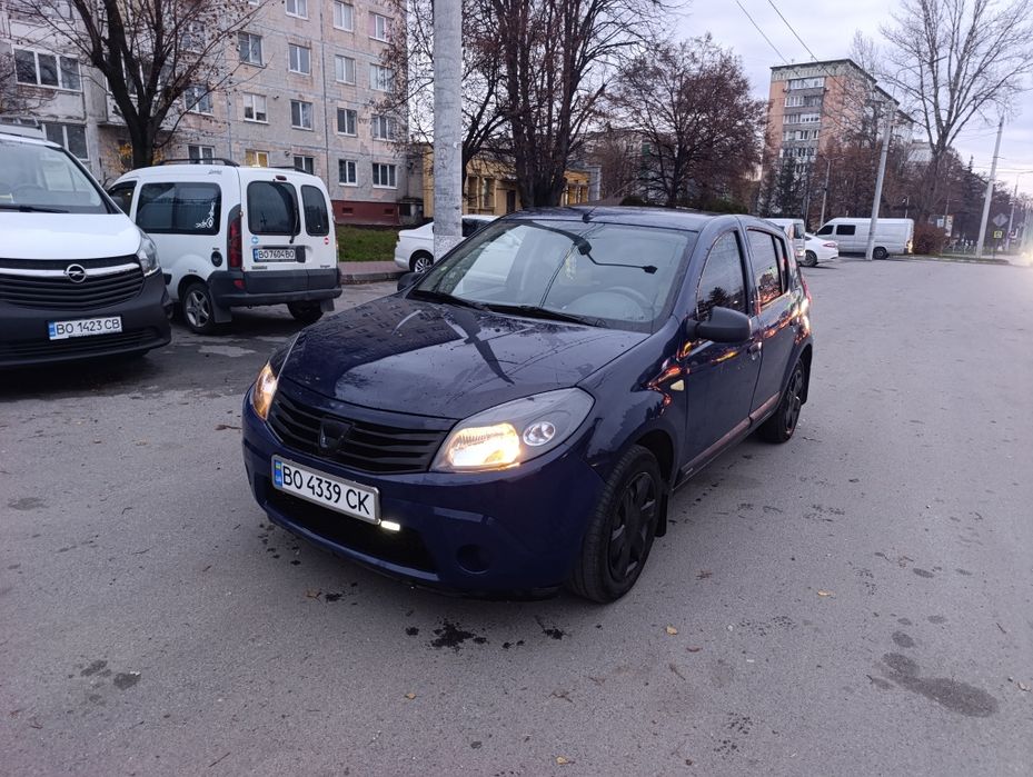 Продаж Dacia sandero 1.4  газ/бензин 2009