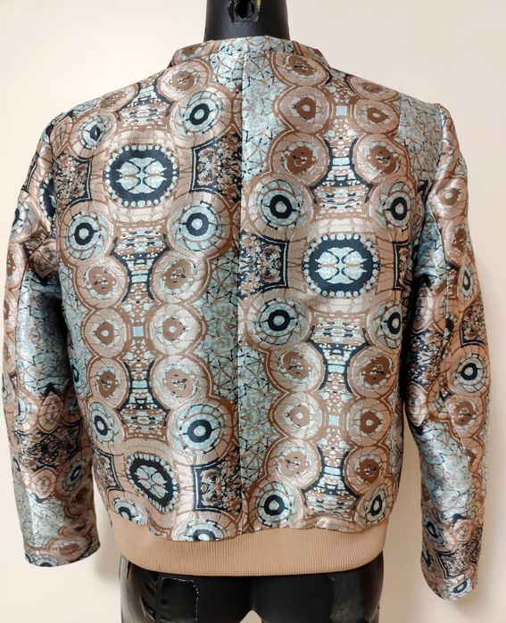 Casaco bomber para Mulher marca H&M (Novo - Tam. XL)