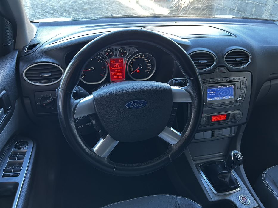 Ford focus titanium x 1.6 tdci 109cv