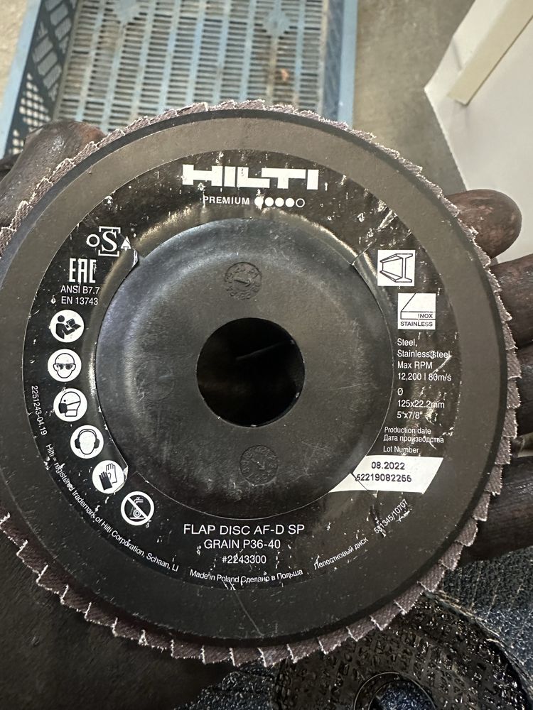 Tacze do cięcia, szlifowania i listkowe hilti