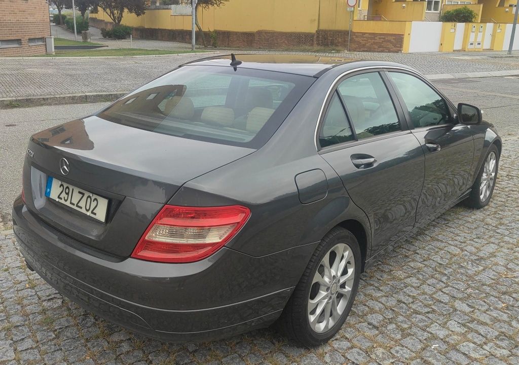 Mercedes C220 Caixa Automática