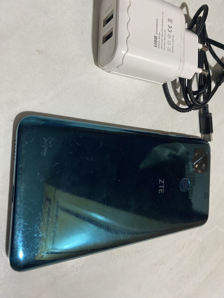 ZTE Blade 20 Smart (ZTE 2050) 4/128 gb лучше чем Xiaomi