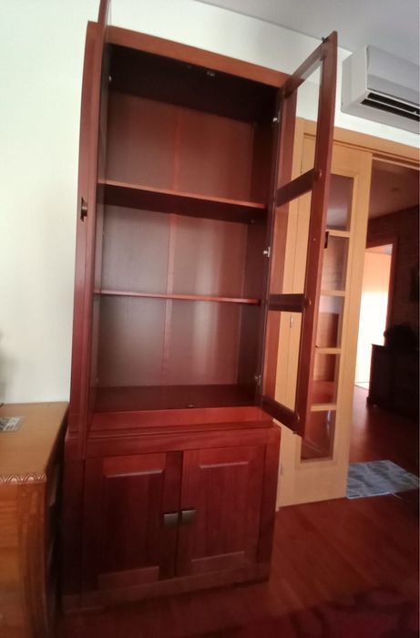 Cristaleira ou Louceiro (como nova)