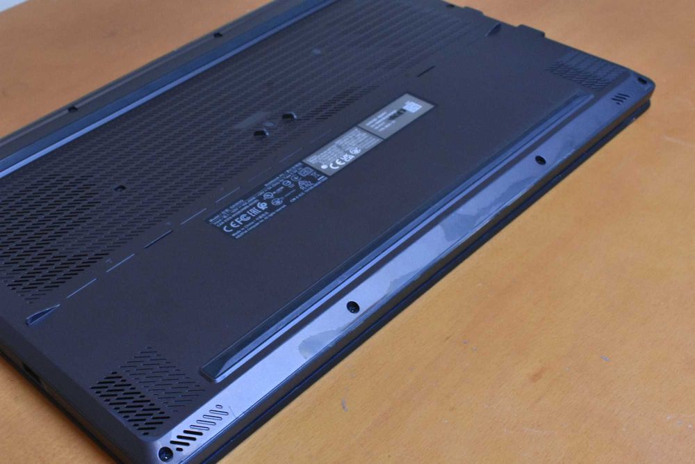 Asus ROG 15 | RTX 3080 8GB | 24GB RAM | Ryzen 9 5900 HS | 1 TB SSD