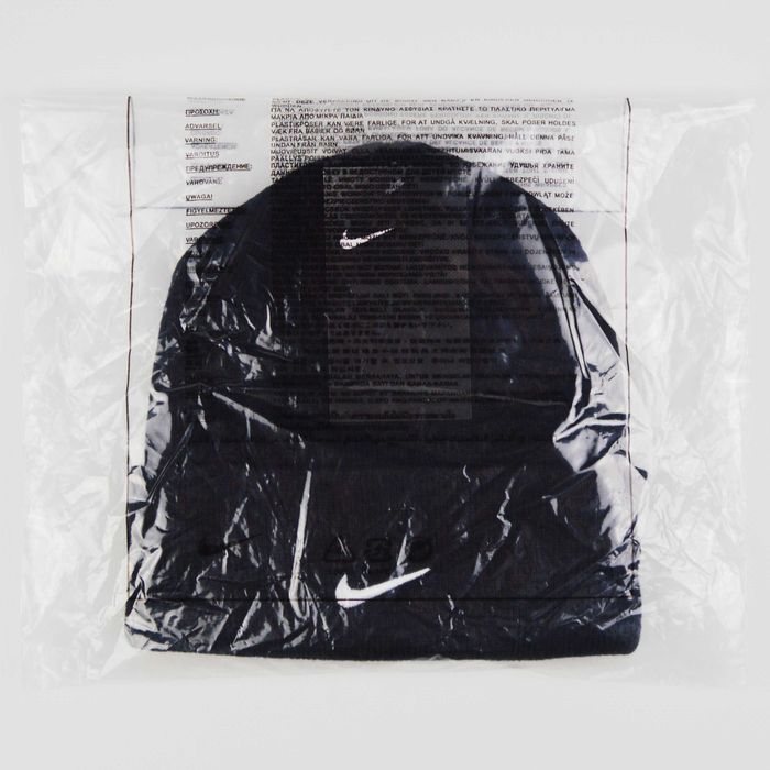 Nike Swoosh Шапка найк свуш чорна