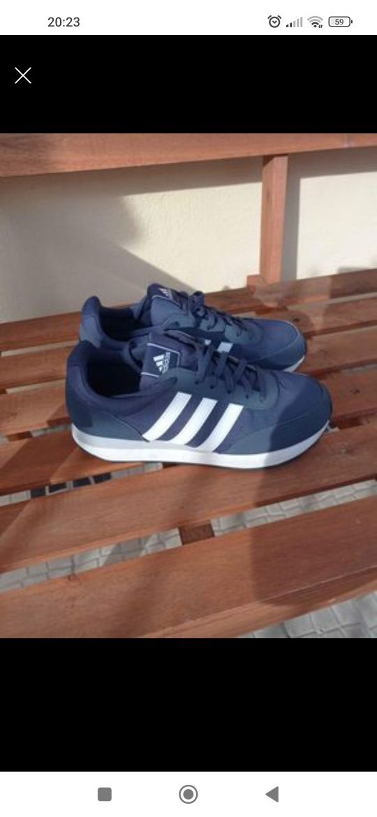 Ténis adidas 40.5