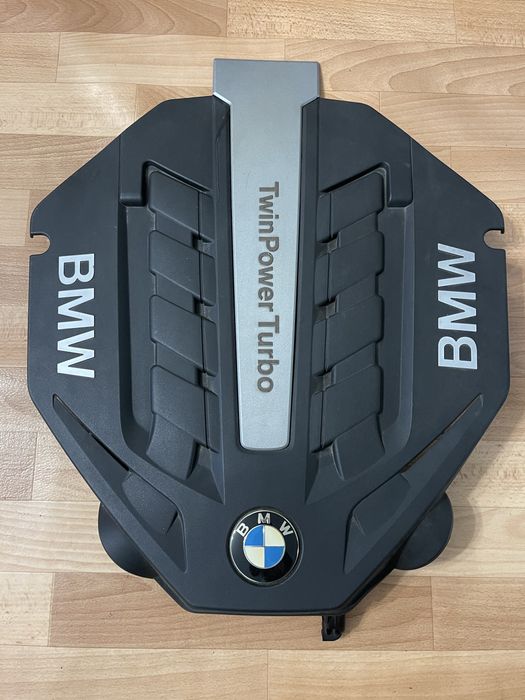 Кришка мотора BMW N63