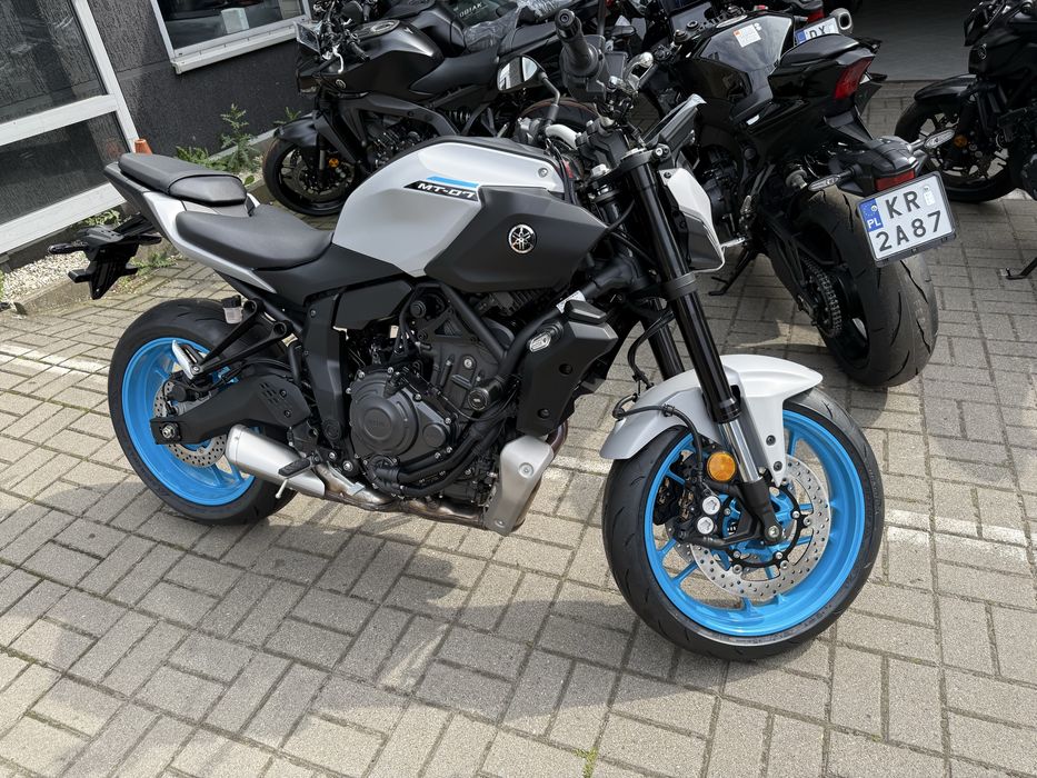 Motocykl Yamaha MT-07 na WYNAJEM