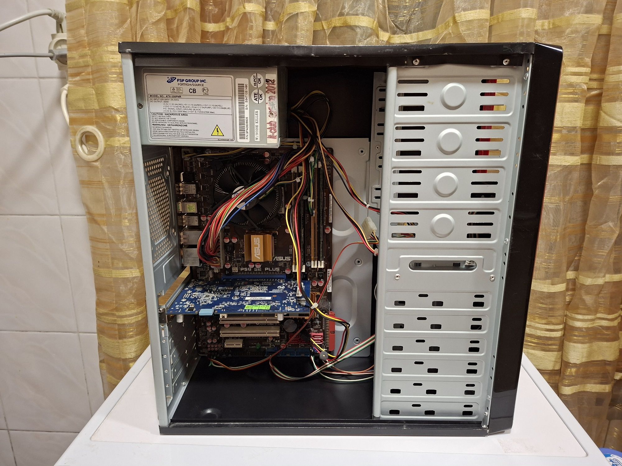 Системний блок Intel Core 2 Duo, 4gb ОЗУ, без жорсткого диску