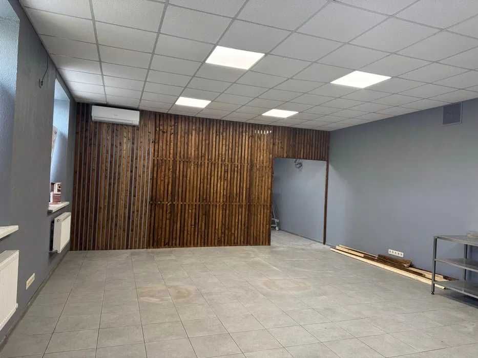 Здається в оренду приміщення вільного призначення ЖК Щасливий