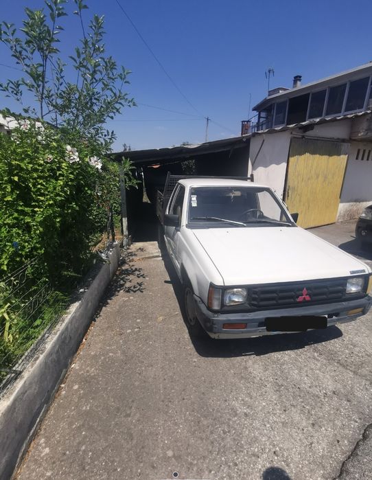 Carrinha caixa aberta Mitsubishi L200