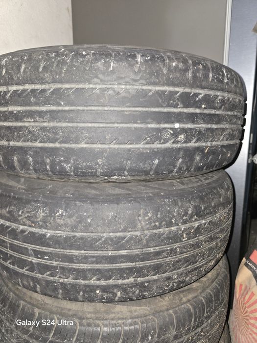 Vendo jantes vw  com pneus