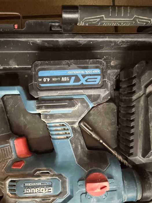 Młotowiertarka Akumulatorowa Erbauer ERH18 2J SDS PLUS + AKU 4AH /NMP6