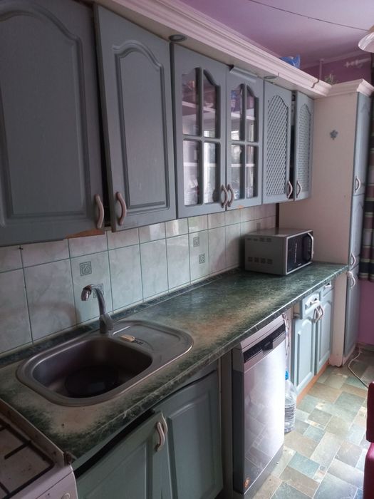 Продаємо кухню лише самовивіз
