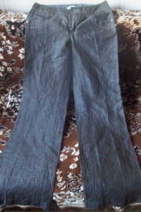 Спортивные прямые женские брюки(Италия) размер S