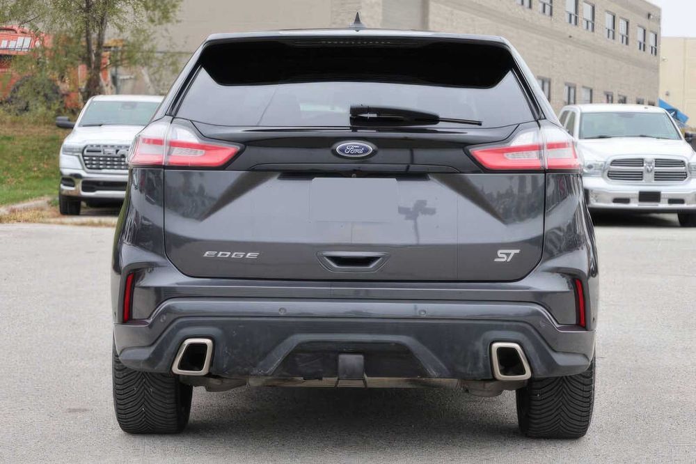 Ford Edge ST      2020