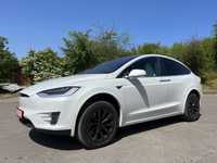 Tesla model X Perfomance 817 к.с.