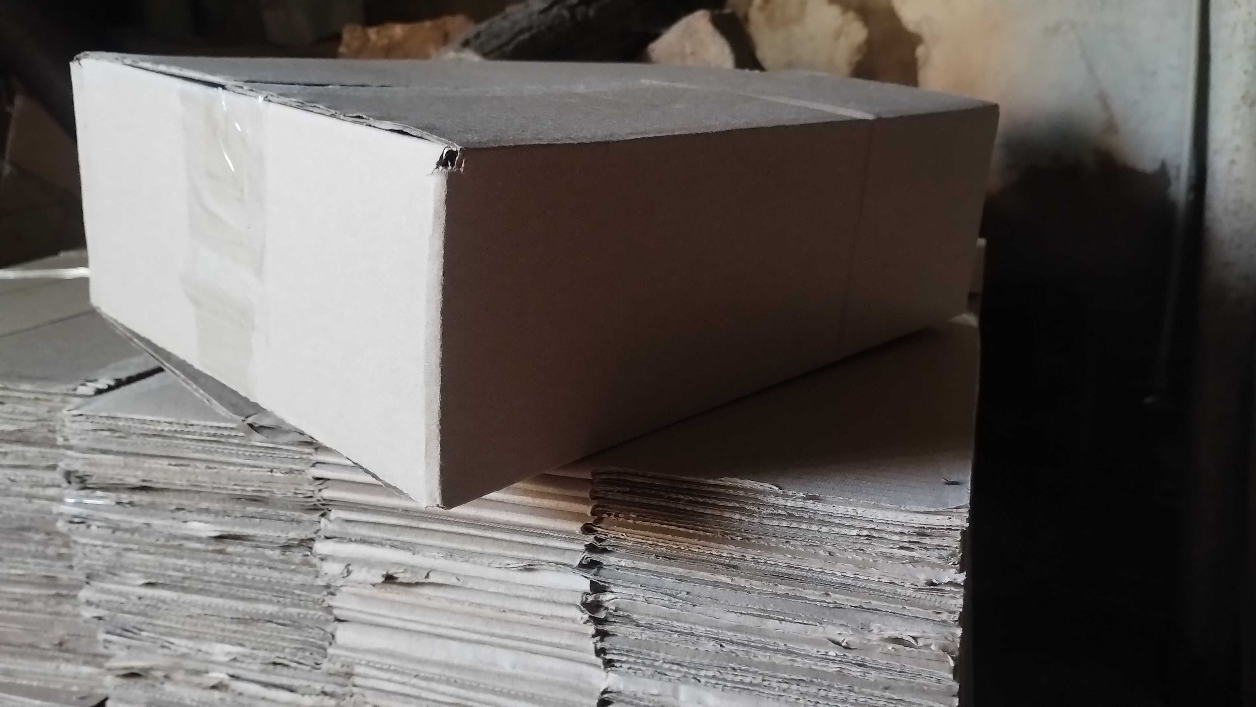 коробка картонная ящик бумажный картон упаковка тара гофра ящик