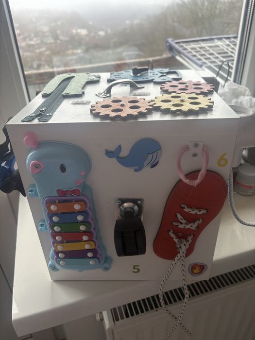 Бізі кубік для дітей від 6 місяців