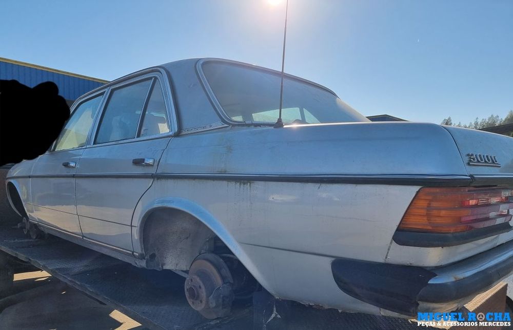 Mercedes 240d / 300d W123