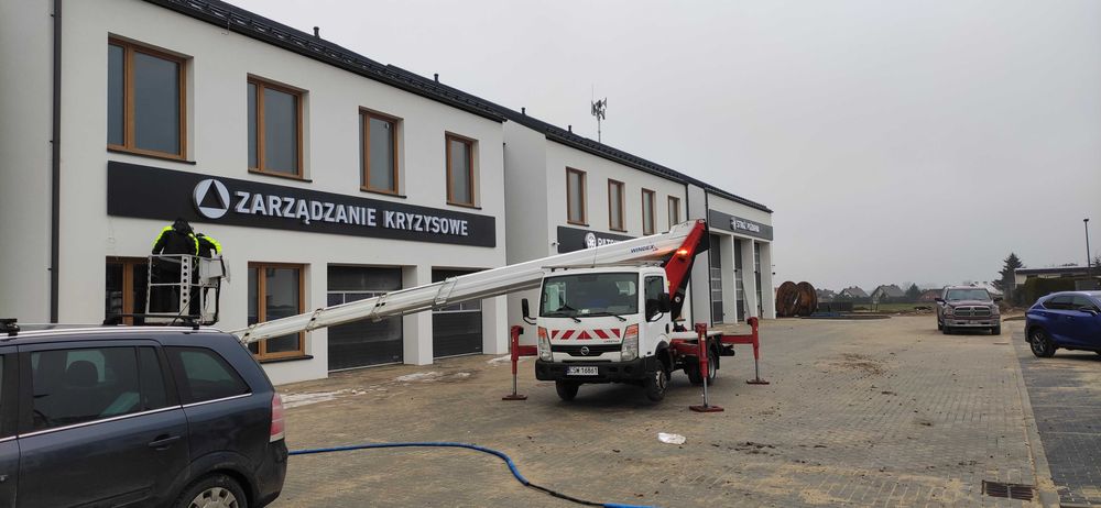 Podnośnik koszowy Zwyżka  27m