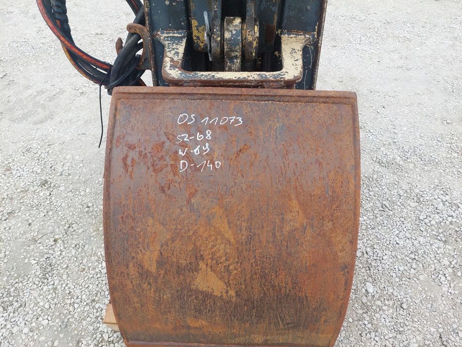 Łyżka chwytakowa, chwytak obrotowy rotor rotator koparki na szybkozłącze Nado SK 15 20 Komatsu PW PC 130 138 140 148 160 180 210